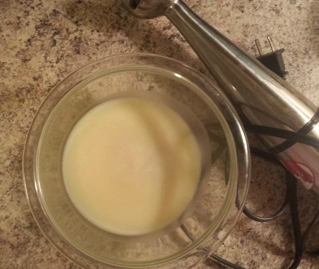 DIY Pregnant Belly Body Butter